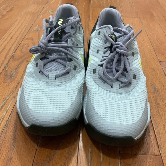 Men’s Nike Air Max Alpha Trainer 5 Light Silver Shoes Size 8.5 NEW WITHOUT BOX - Picture 5 of 7